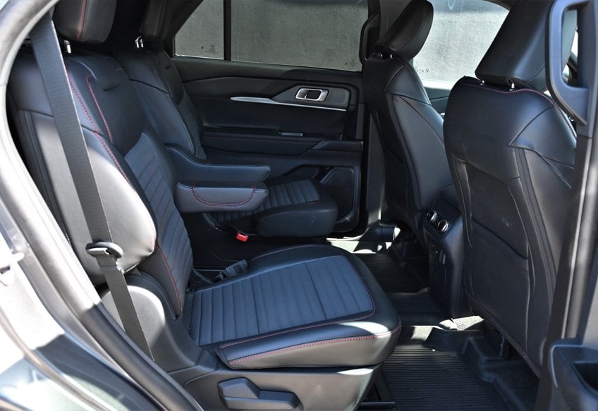 2025 Ford Explorer ST-LINE - Photo 19