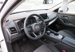 2023 Nissan Rogue - Thumbnail 26