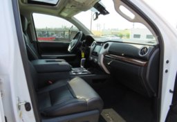 2017 Toyota Tundra 4WD - Thumbnail 33