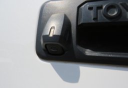 2017 Toyota Tundra 4WD - Thumbnail 19