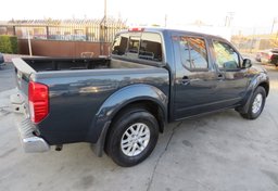 2018 Nissan Frontier - Thumbnail 8