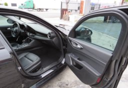 2018 Alfa Romeo Giulia - Thumbnail 19