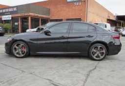 2018 Alfa Romeo Giulia - Thumbnail 6