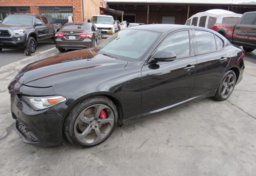 2018 Alfa Romeo Giulia - Thumbnail 1