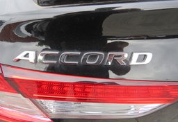 2021 Honda Accord Sedan - Thumbnail 15