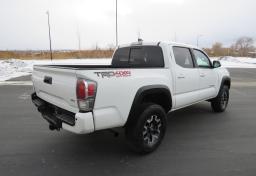 2022 Toyota Tacoma - Thumbnail 7