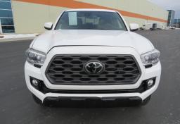 2022 Toyota Tacoma - Thumbnail 12