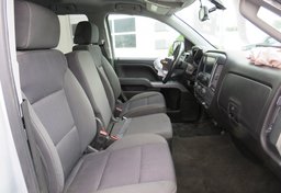 2018 Chevrolet Silverado 1500 - Thumbnail 32