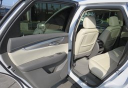 2020 Cadillac XT5 - Thumbnail 23