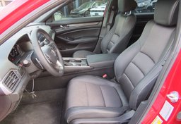 2021 Honda Accord Sedan - Thumbnail 25