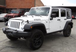 2017 Jeep Wrangler Unlimited - Thumbnail 4