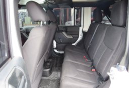 2017 Jeep Wrangler Unlimited - Thumbnail 28