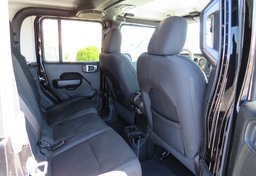 2020 Jeep Gladiator - Thumbnail 27