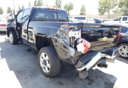 2019 Chevrolet Silverado 2500HD - Thumbnail 3