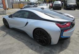 2017 BMW i8 - Thumbnail 5