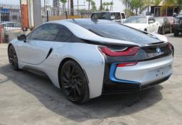 2017 BMW i8 - Thumbnail 7