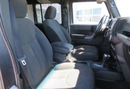 2016 Jeep Wrangler Unlimited - Thumbnail 25