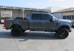 2017 Ford Super Duty F-250 SRW - Thumbnail 8