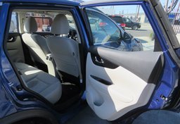 2021 Nissan Rogue Sport - Thumbnail 26