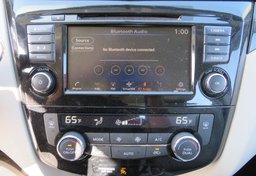 2021 Nissan Rogue Sport - Thumbnail 34