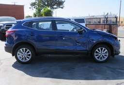 2021 Nissan Rogue Sport - Thumbnail 6