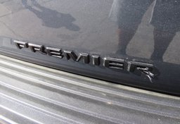 2021 Chevrolet Suburban - Thumbnail 14