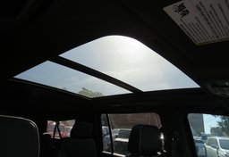 2021 Chevrolet Suburban - Thumbnail 17