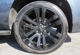 2021 Chevrolet Suburban - Thumbnail 21