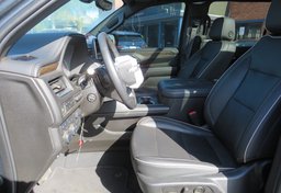 2021 Chevrolet Suburban - Thumbnail 25