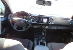 2017 Toyota Tacoma - Thumbnail 21