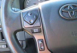 2017 Toyota Tacoma - Thumbnail 31