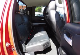 2014 Toyota Tundra 4WD Truck - Thumbnail 31