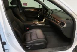 2022 Honda Accord - Thumbnail 24