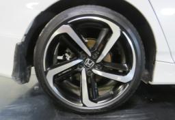 2022 Honda Accord - Thumbnail 16