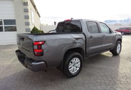 2022 Nissan Frontier - Thumbnail 8