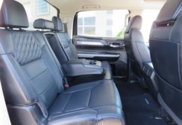 2020 Toyota Tundra 4WD - Thumbnail 28