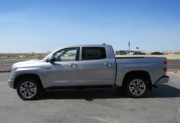 2020 Toyota Tundra 4WD - Thumbnail 11