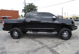 2014 Toyota Tundra 4WD Truck - Thumbnail 11