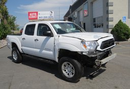 2013 Toyota Tacoma - Thumbnail 2