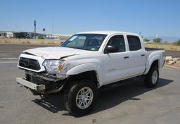 2013 Toyota Tacoma - Thumbnail 3