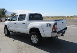 2013 Toyota Tacoma - Thumbnail 4