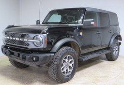 2023 Ford Bronco - Thumbnail 4