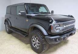 2023 Ford Bronco - Thumbnail 1