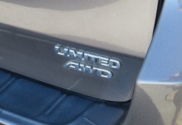 2016 Toyota Sienna - Thumbnail 18