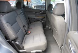 2020 GMC Acadia - Thumbnail 29