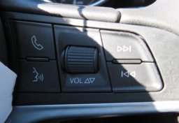 2017 Alfa Romeo Giulia - Thumbnail 32