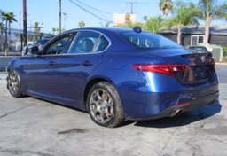 2017 Alfa Romeo Giulia - Thumbnail 8