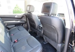 2019 Nissan Pathfinder - Thumbnail 32