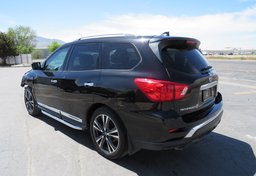 2019 Nissan Pathfinder - Thumbnail 5