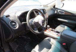 2019 Nissan Pathfinder - Thumbnail 28